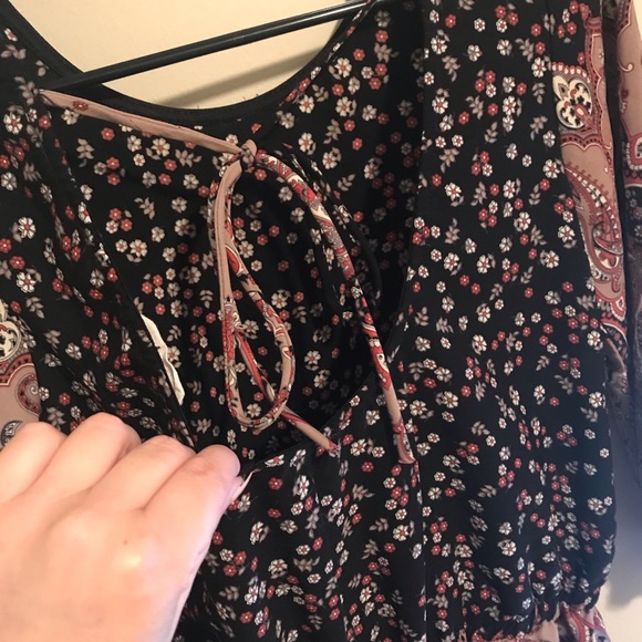 I. Joah Paisley and Floral Romper - Picture 6 of 9